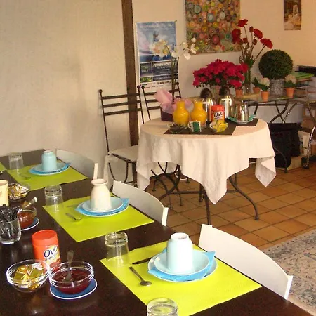 Sylvie Geneve Apartahotel Gex